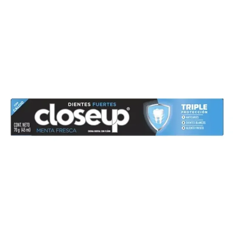Closeup Triple Proteccion Menta Fresca